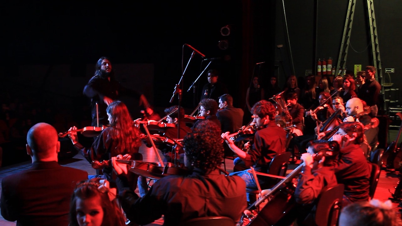 Violinos da Orquestra Antífona