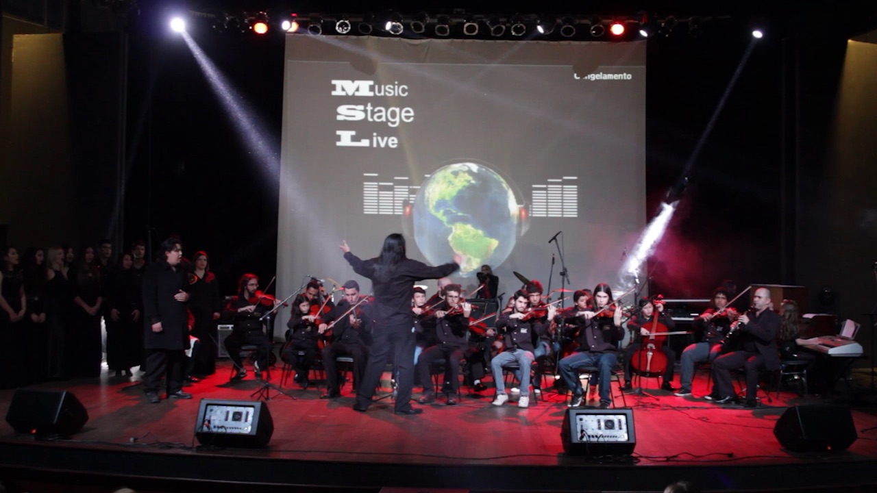 Orquestra no palco